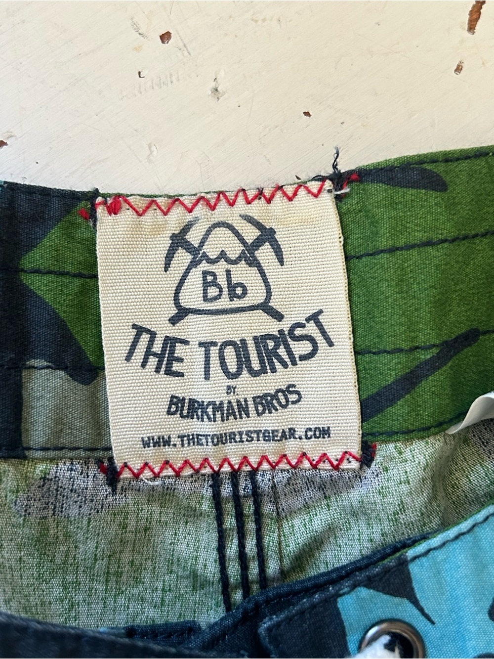 Bb The TOURIST by Burkman Bros mens blue/green floral swim trunks size M 32" - Picture 5 of 9